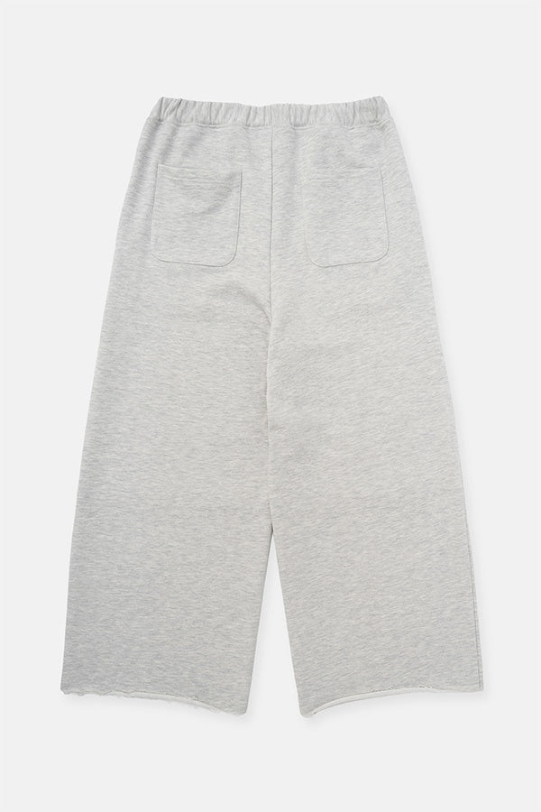 Wide sweatpants