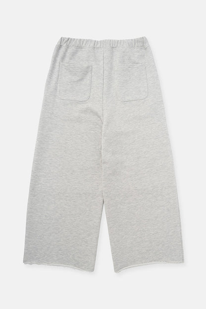 Wide sweatpants
