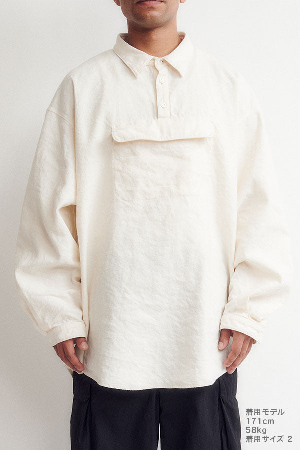 Center pocket P/O shirt