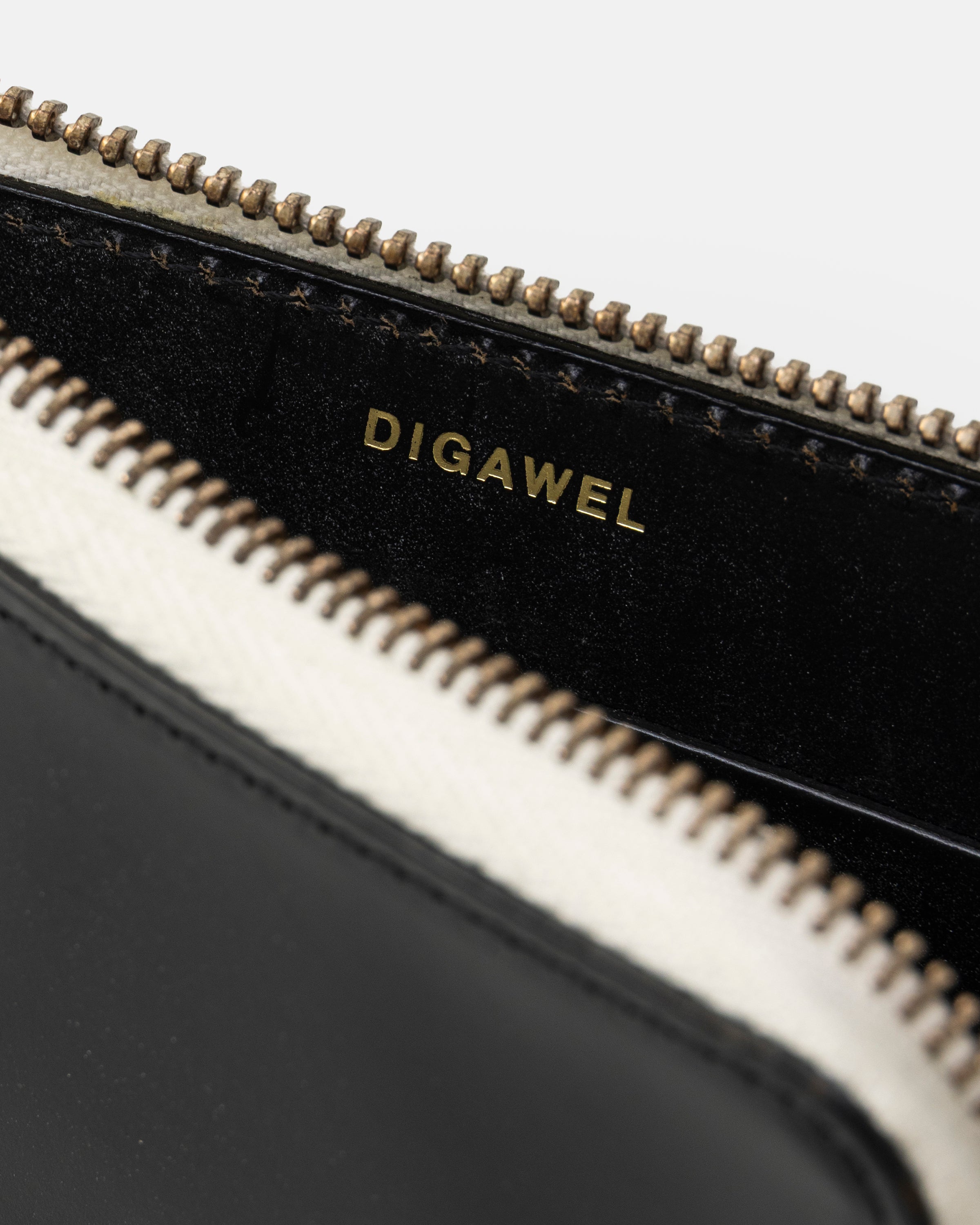 L PURSE(LARGE) Bridle leather – DIGAWEL ONLINE STORE L PURSE(LARGE) Bridle leather – DIGAWEL ONLINE STORE