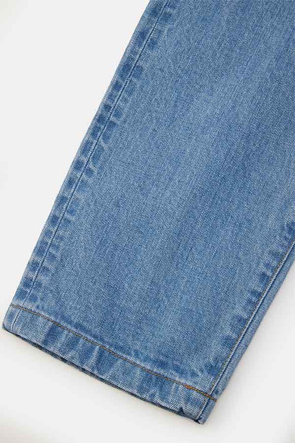 Slim straight jeans